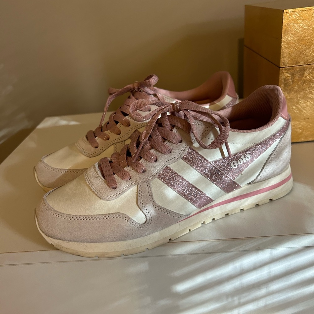 Pink Sparkle Gola Classic Women’s Daytona Sneakers Women’s Size 8